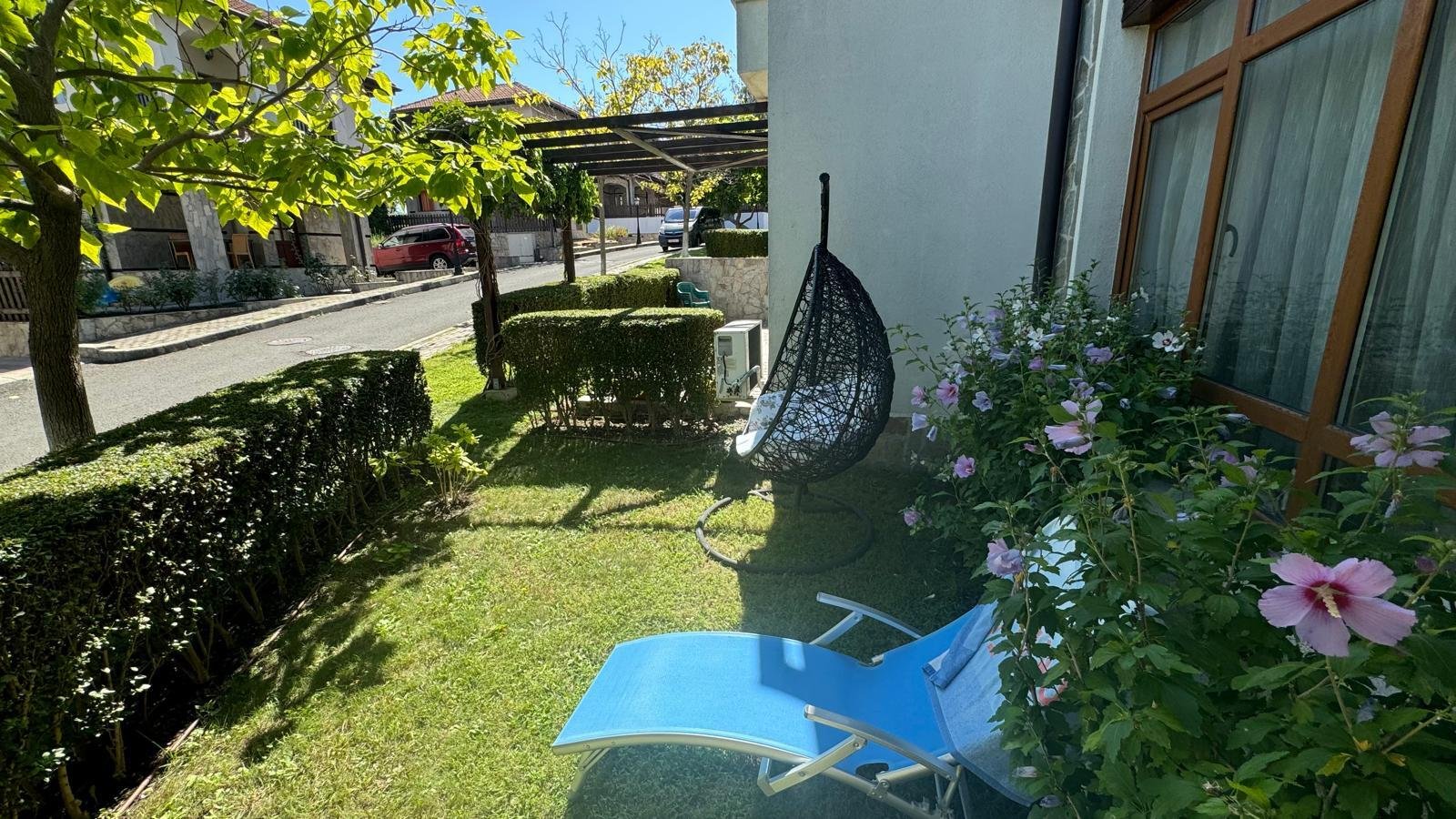 2 Zimmer Wohnung parterre im Vineyards Komplex Kaleshkovo