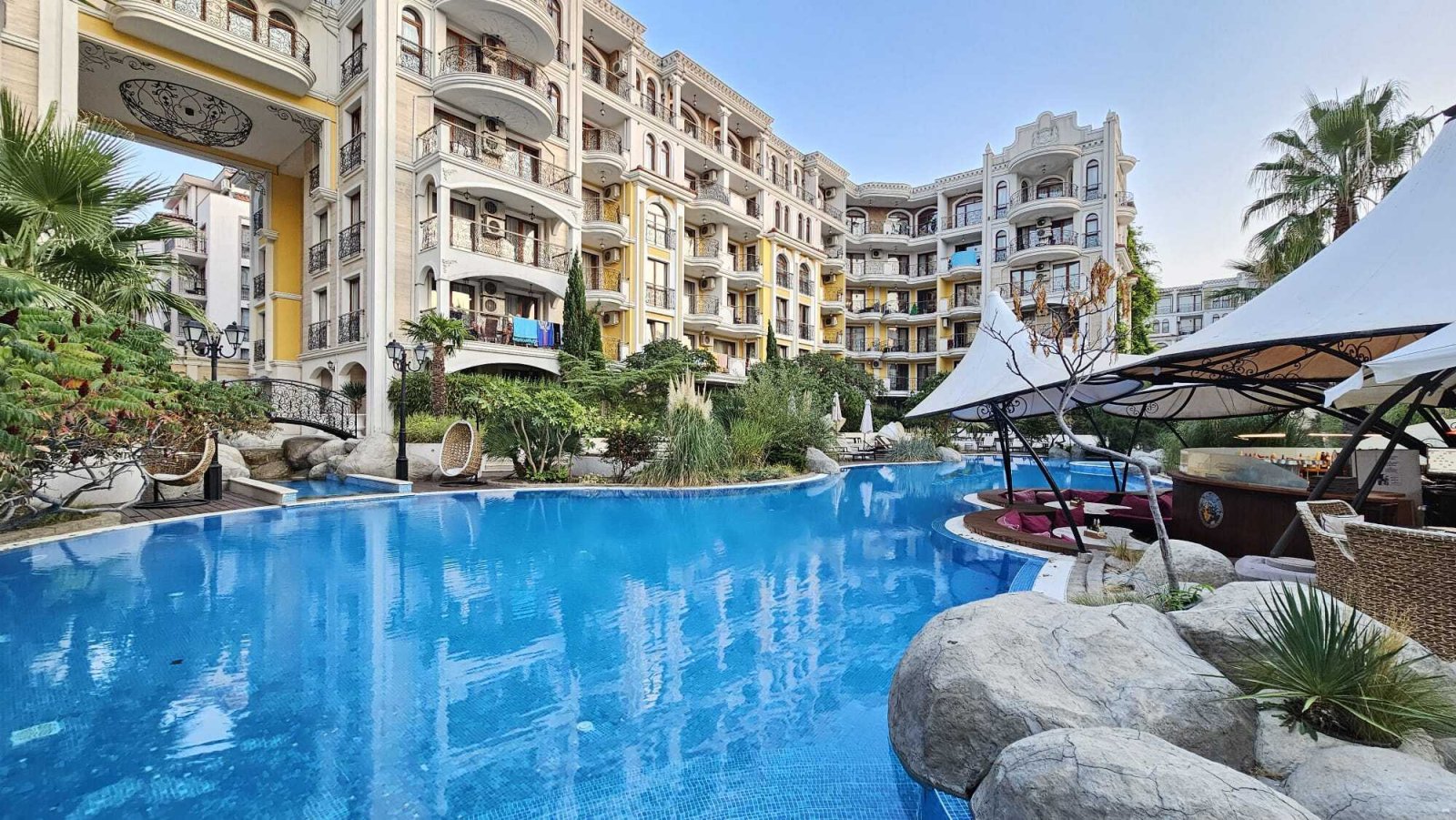 Sunny Beach: 4-room apartment in Harmony Suites, Sunny Beach, Bulgaria Sunny Beach: 4-room apartment in Harmony Suites, Sunny Beach, Bulgaria