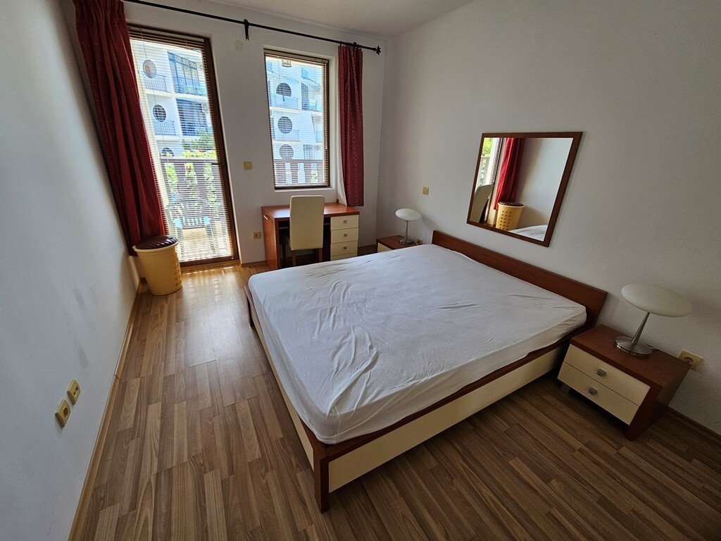 Двустаен апартамент на първа линия с гледка към морето комплекс ТОП Свети Влас България