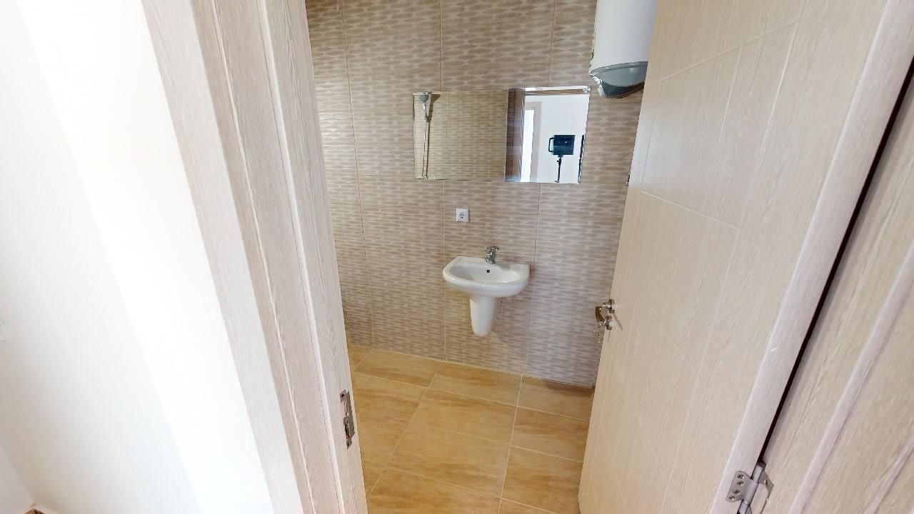 Мезонет с гледка към морето в Равда, България