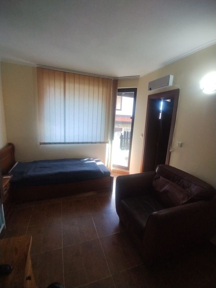 Апартамент с две спални в комплекса Bay View Villas в Косараца, в природен парк.