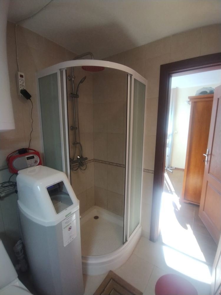 Апартамент с две спални в комплекса Bay View Villas в Косараца, в природен парк.