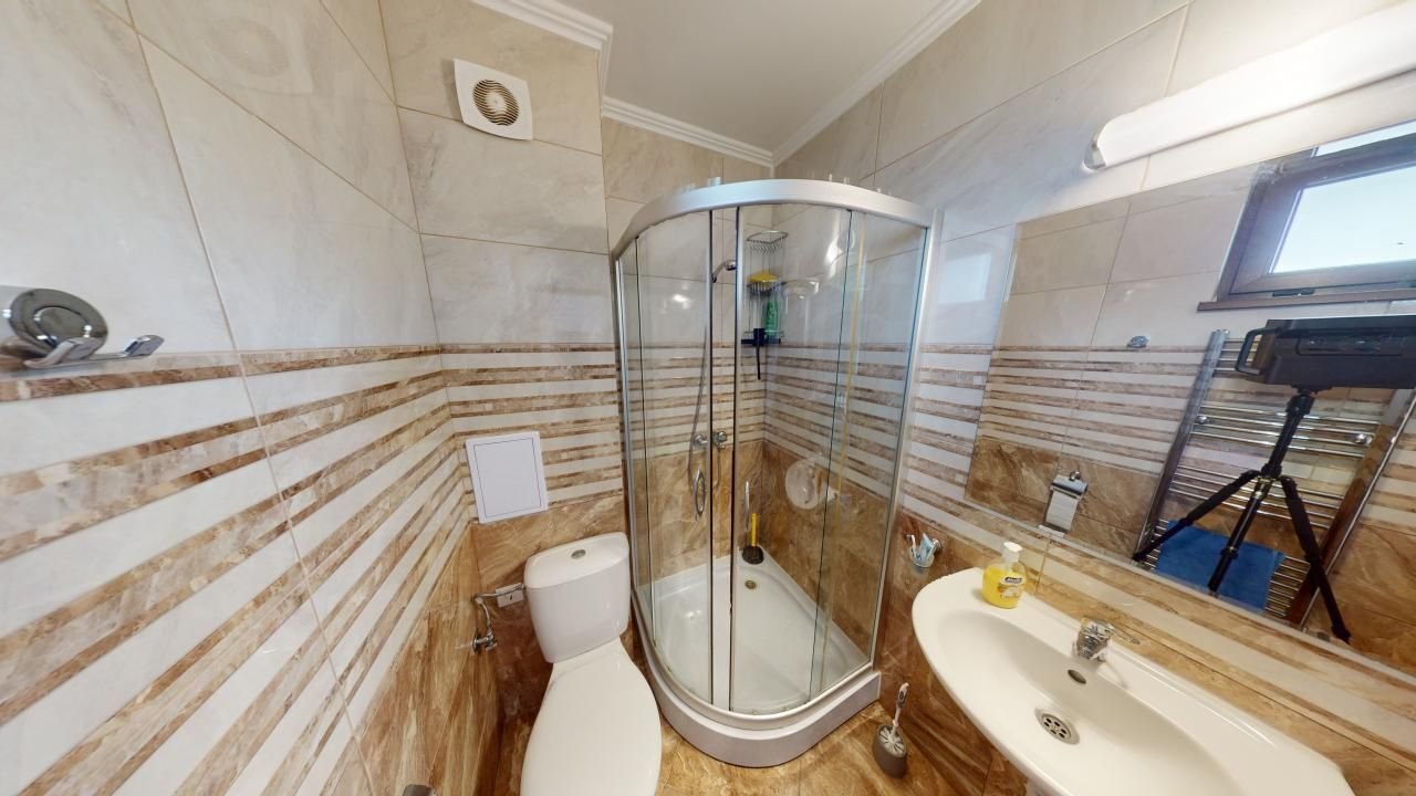 Еднофамилна къща с мазе Свети Георги Косарица България