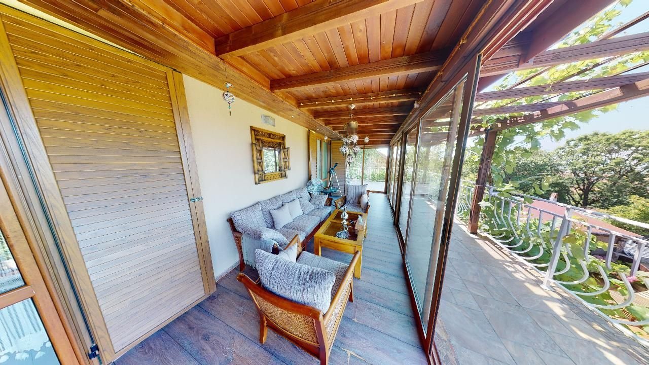 Еднофамилна къща Чолакова Чешма Кошарица България