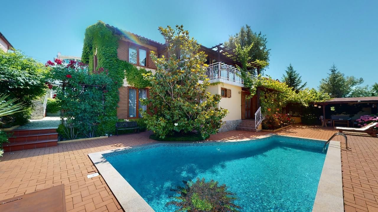 Kosharitsa: Еднофамилна къща Чолакова Чешма Кошарица България 