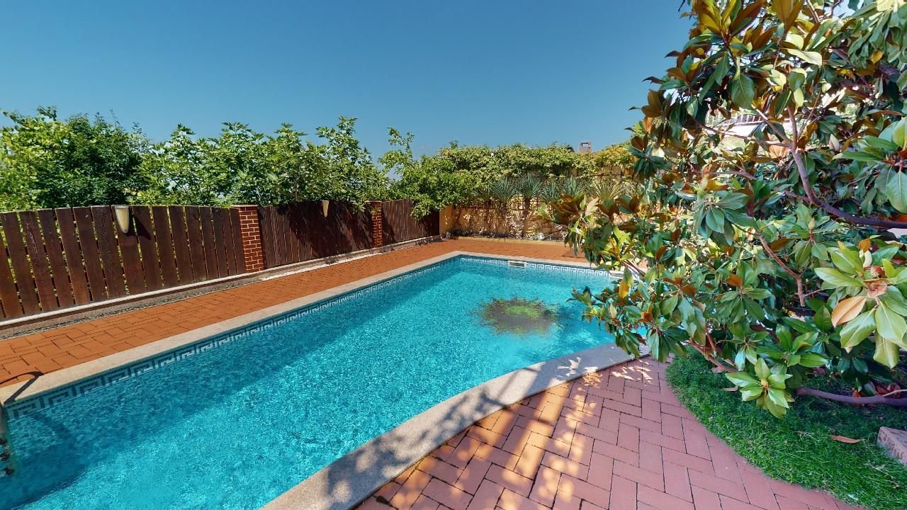 Еднофамилна къща Чолакова Чешма Кошарица България