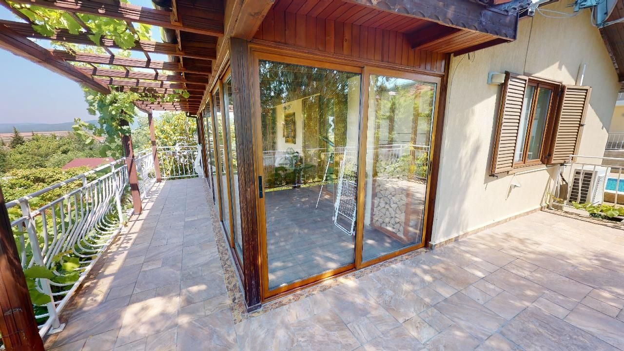 Еднофамилна къща Чолакова Чешма Кошарица България