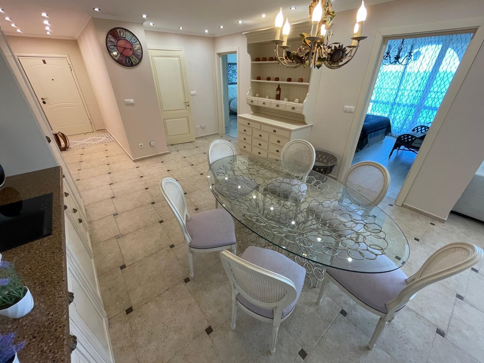 Тристаен апартамент в хотел Sea Wind Grand в Свети Влас, България