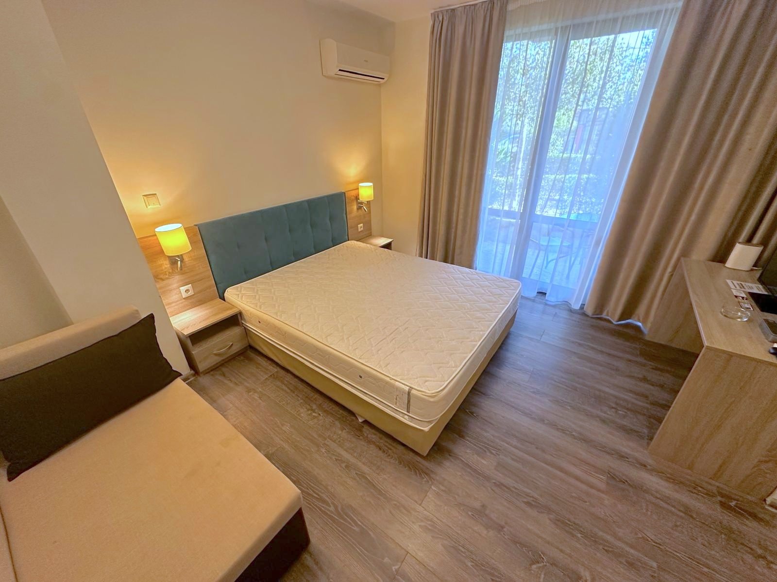 Стилно студио от 34 м² в Tarsis Nova, Слънчев бряг, България с собствен двор и тревна площ