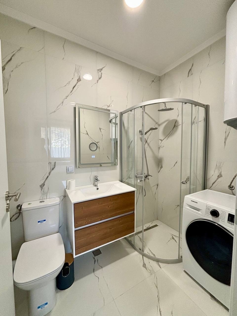 Стилно двустайно жилище с 2 бани в комплекс Доминико, Слънчев бряг