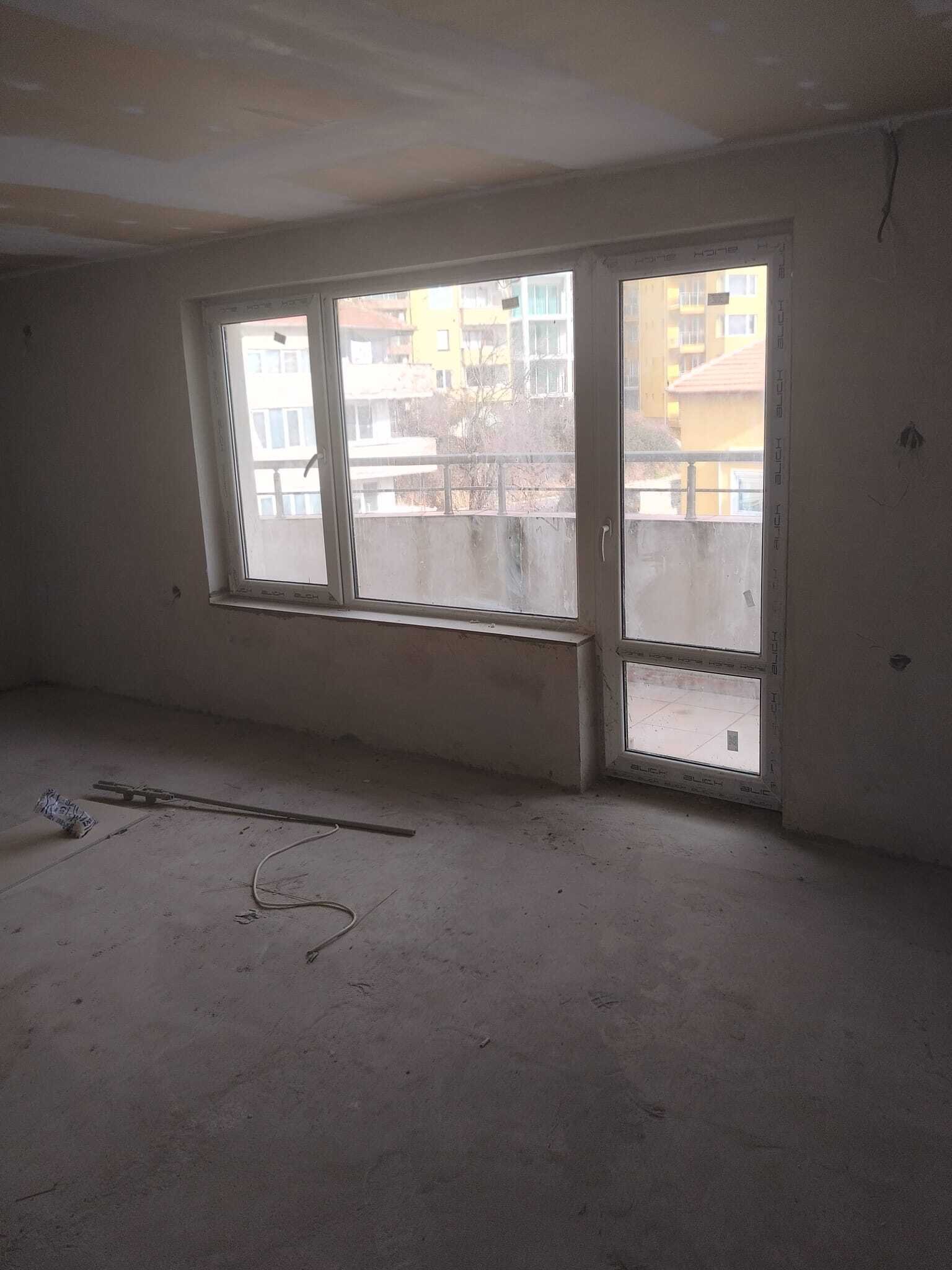 Мултифамилна къща с гледка към морето Рускала Свети Влас България