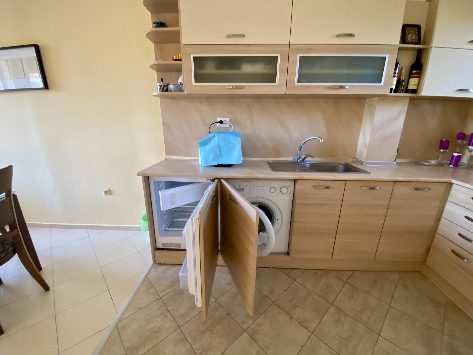 Хеле 2-стаен апартамент в Шато Дел Мар, Солнечен бряг – изглед към басейна и планината, само на 300 м от плажа!