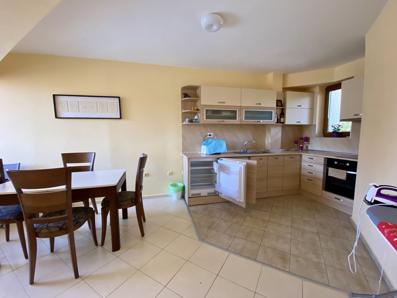 Хеле 2-стаен апартамент в Шато Дел Мар, Солнечен бряг – изглед към басейна и планината, само на 300 м от плажа!