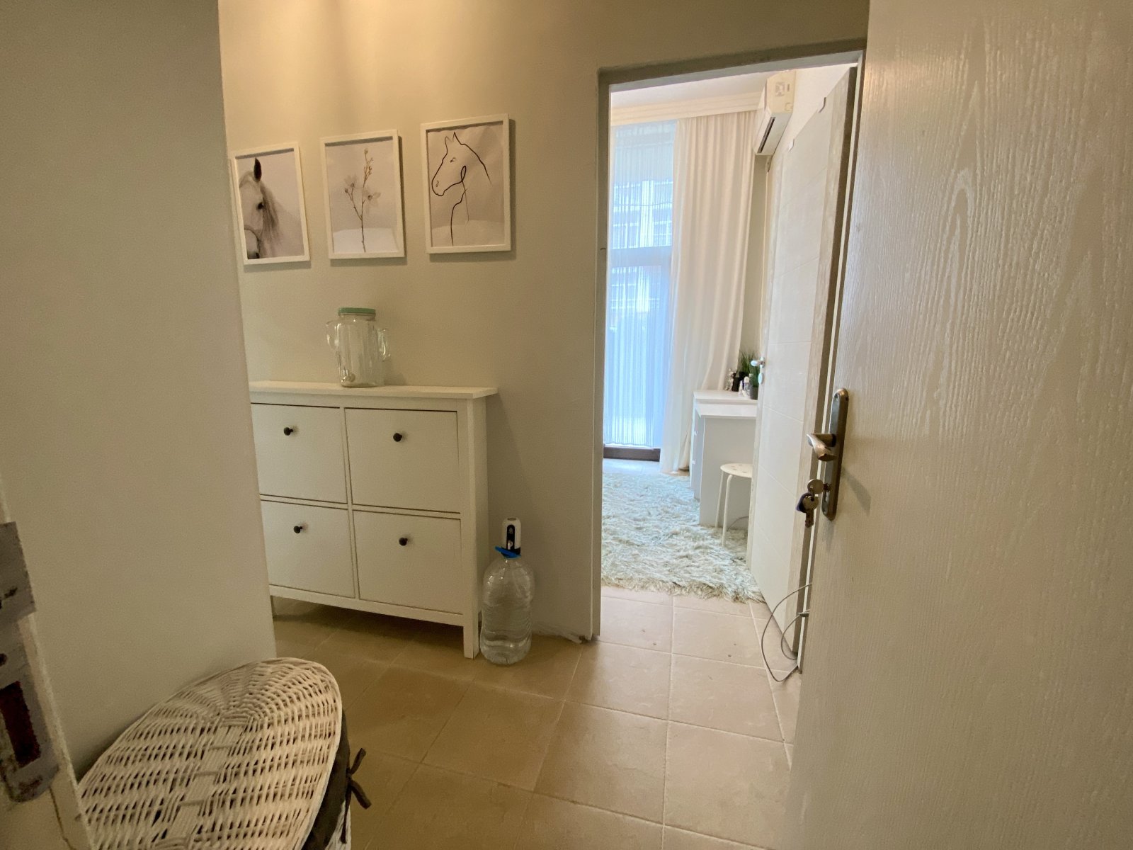 Голяма 4-стайна апартамент в комплекса Sun Gate, Слънчев бряг – 154 м², с басейн и градина