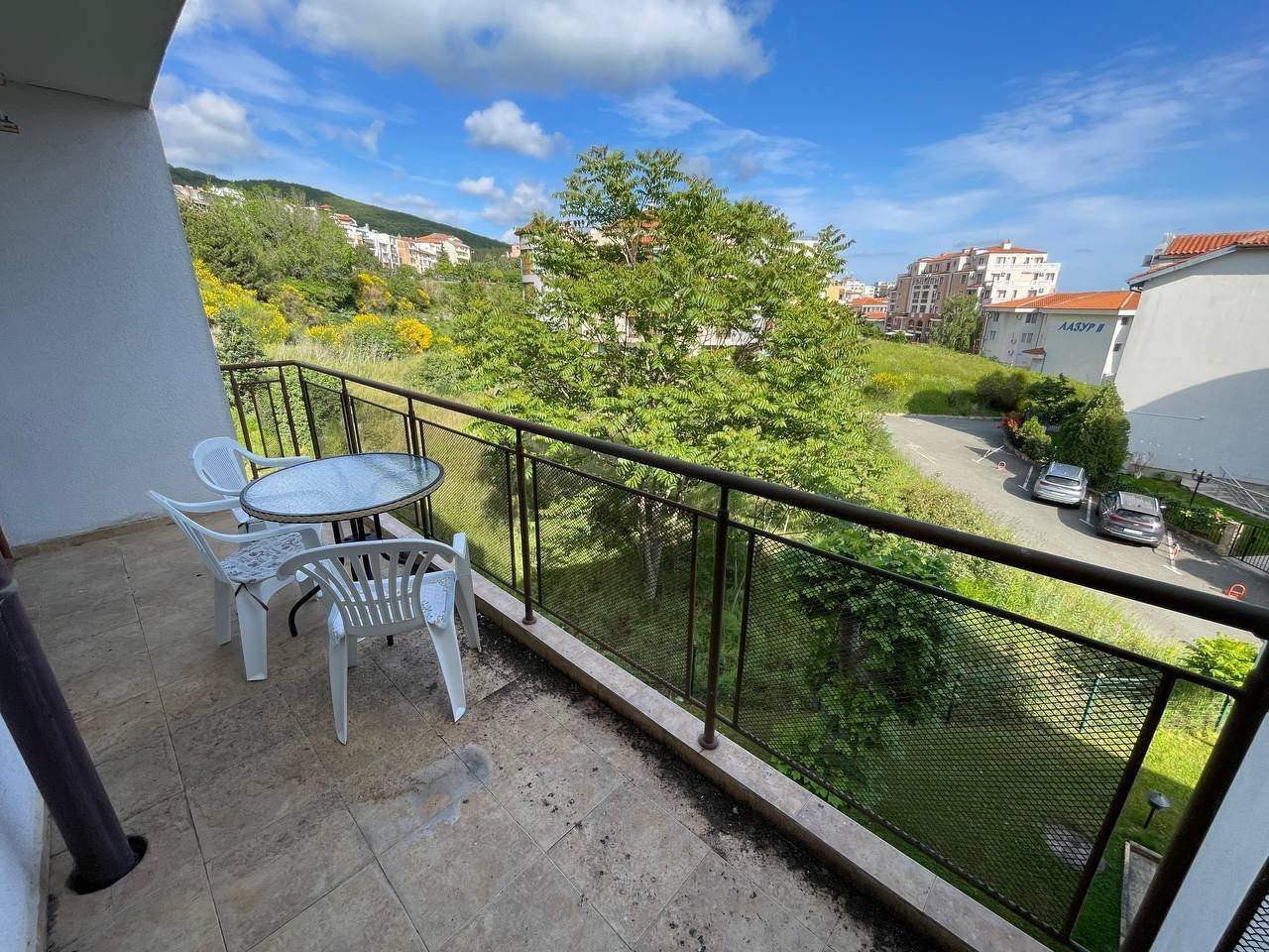 Тристаен апартамент в Компас, Свети Влас