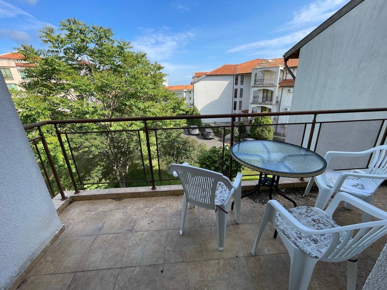 Тристаен апартамент в Компас, Свети Влас