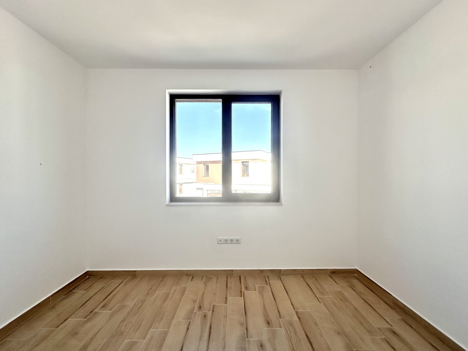 Ексклузивна вила в Victoria Sunset, Поморие – гледка към морето и басейна, на 4 км от плажа!