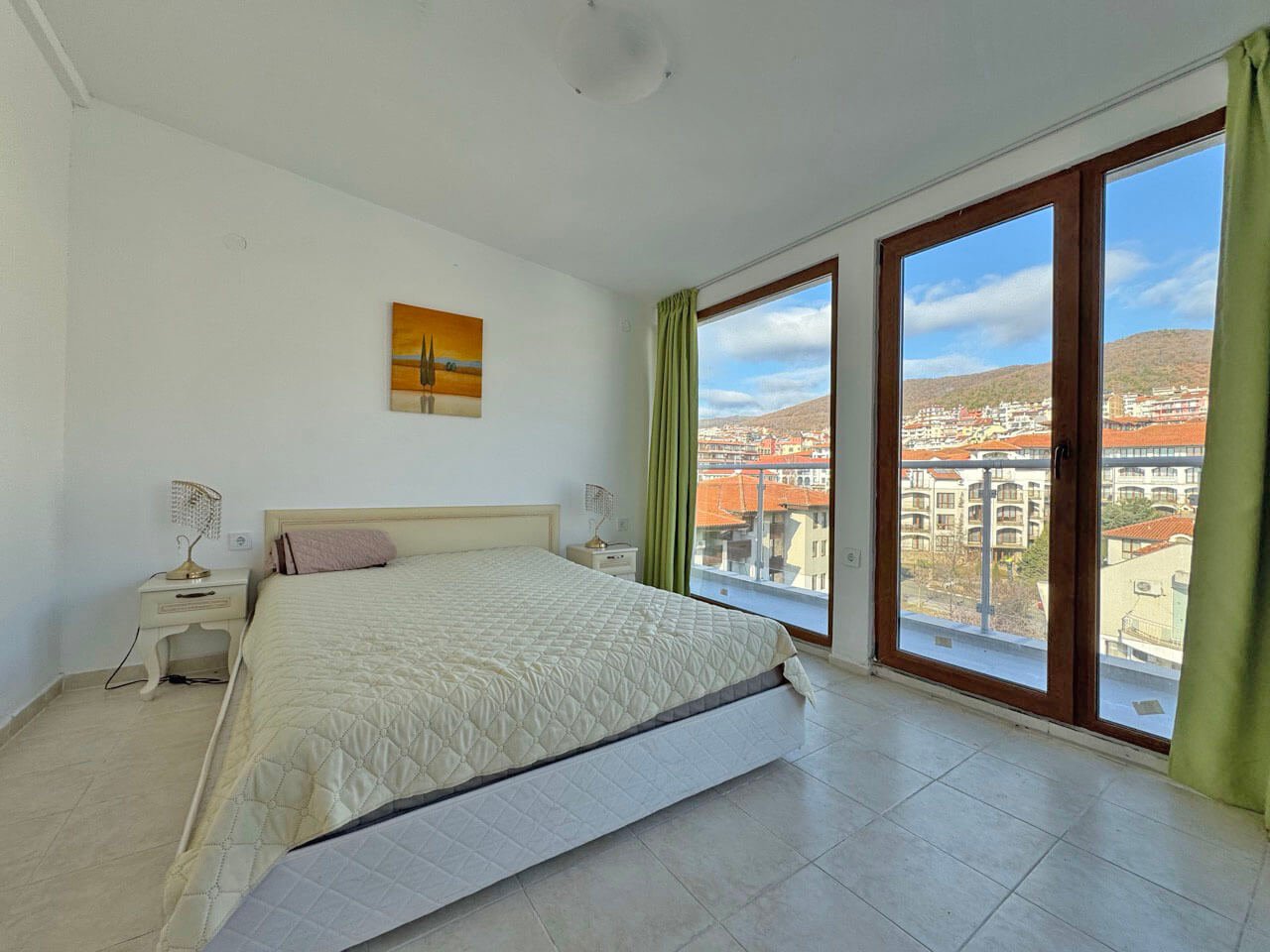 Тристаен апартамент в Лазур 5, Свети Влас, България