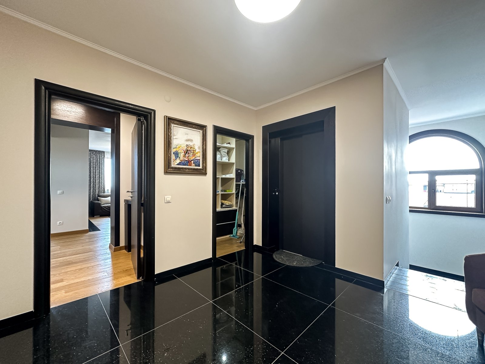 Ексклузивен триетажен пентхаус апартамент в комплекс Естебан, Несебър, България