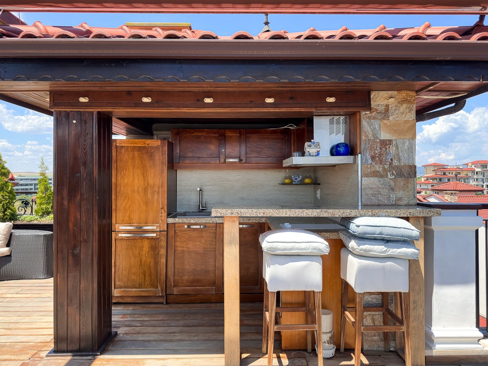 Ексклузивен триетажен пентхаус апартамент в комплекс Естебан, Несебър, България