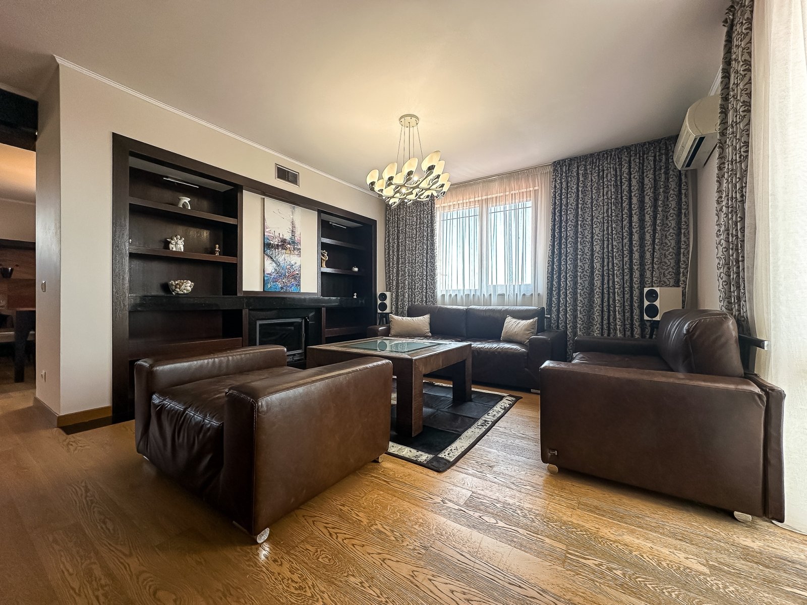 Ексклузивен триетажен пентхаус апартамент в комплекс Естебан, Несебър, България