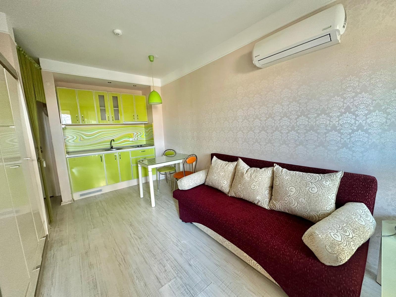 Нова студио с гледка към парка в Harmony 8, Слънчев бряг, България