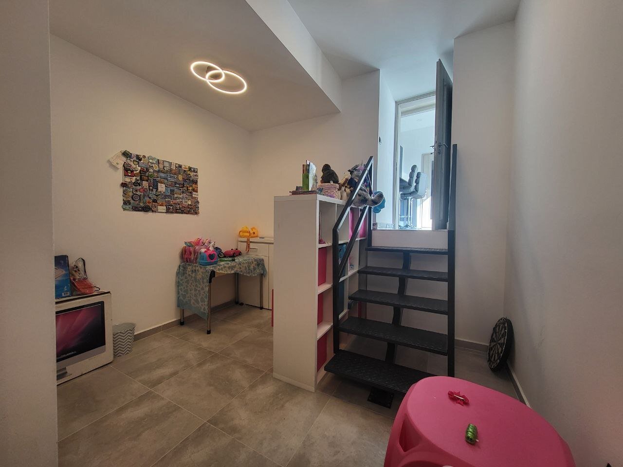 Къща с една фамилия с изглед към морето в Каблешково, България