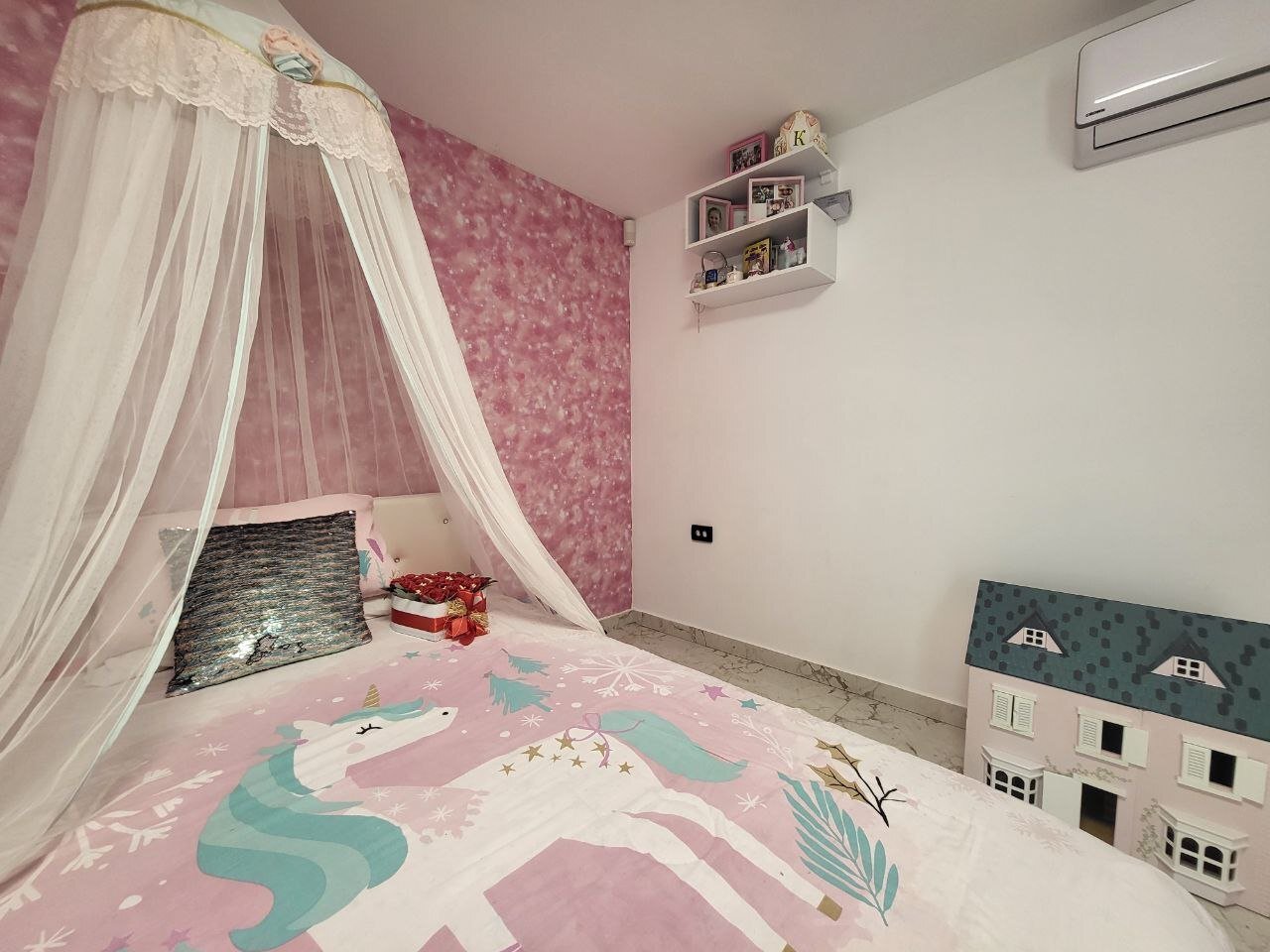 Къща с една фамилия с изглед към морето в Каблешково, България