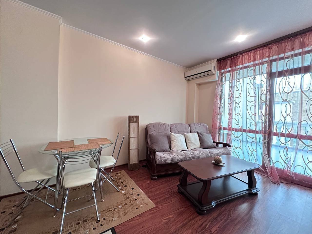 Тристаен апартамент в комплекс „Бабилон“, Слънчев бряг, България