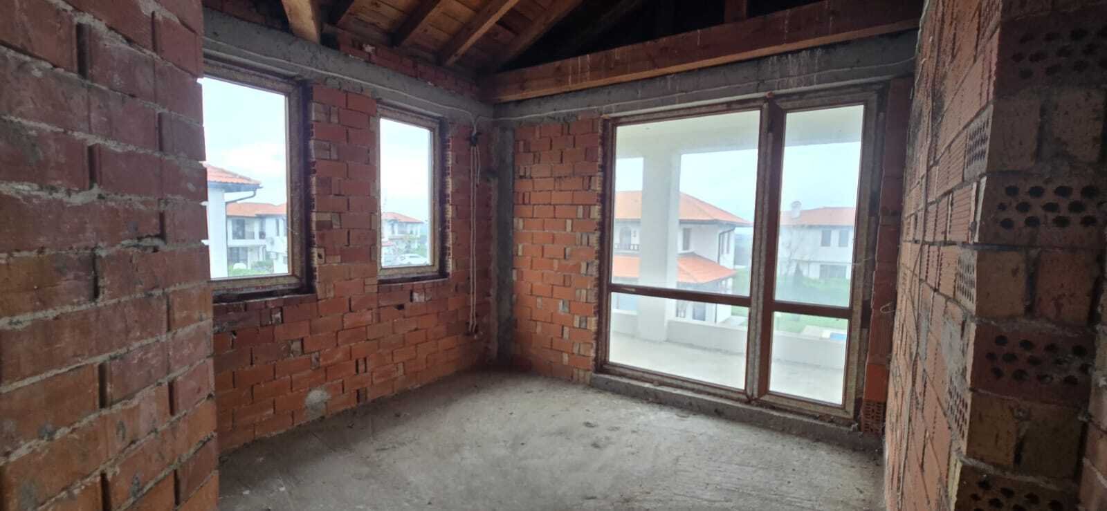 Еднофамилна къща ново строителство Флорал Мейдоус близо до Ахелой, България