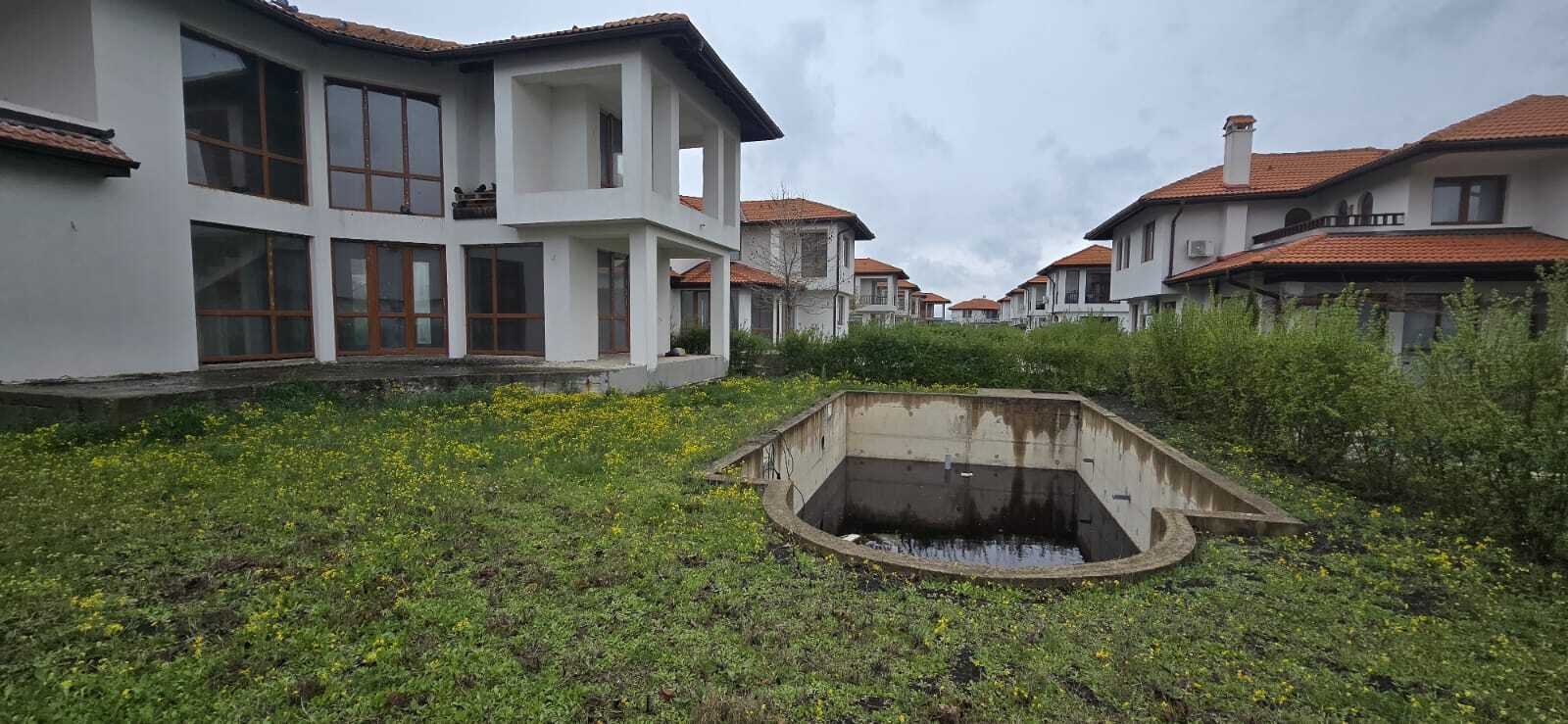 Еднофамилна къща ново строителство Флорал Мейдоус близо до Ахелой, България