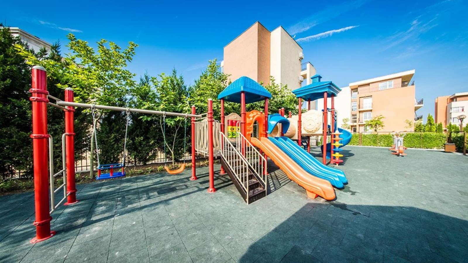 3-стаен апартамент в комплекс Holiday Fort, Слънчев бряг, България