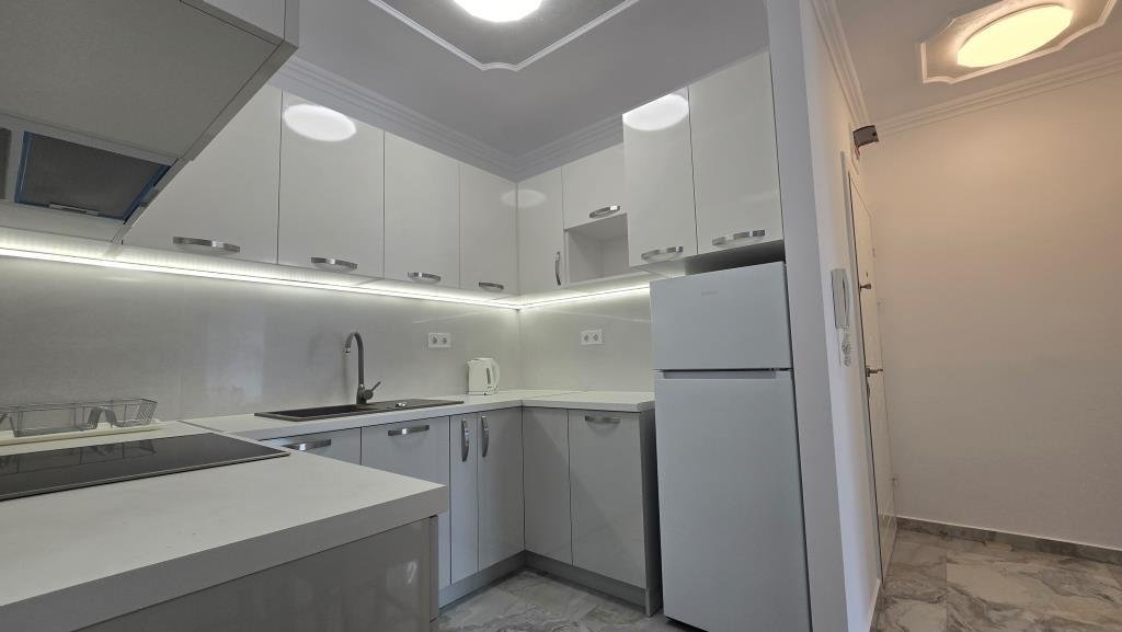 Реновирана двустайна апартамент в комплекса Sea Dreams, Слънчев бряг – 3-ти етаж