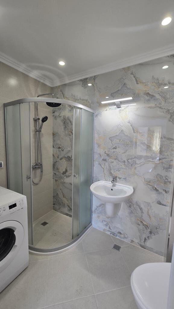 Реновирана двустайна апартамент в комплекса Sea Dreams, Слънчев бряг – 3-ти етаж