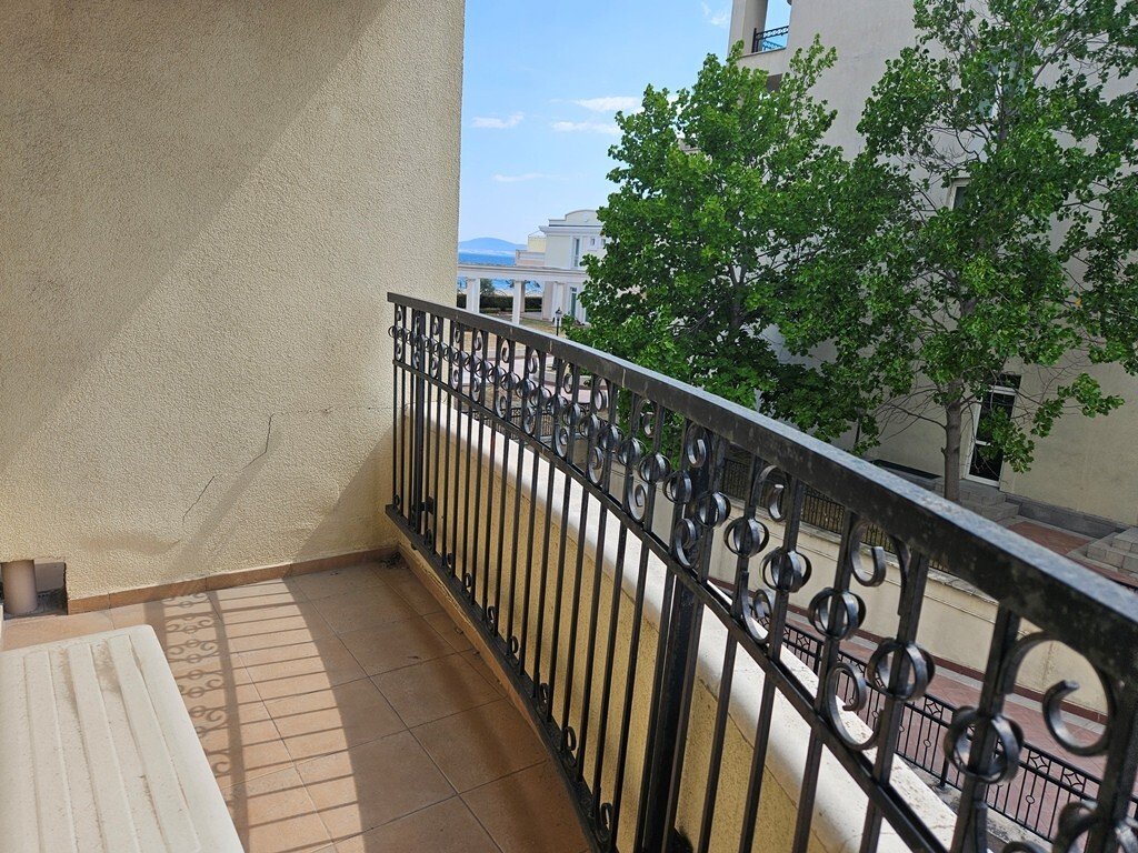 3-стаен апартамент в Sunset Resort, Поморие, България