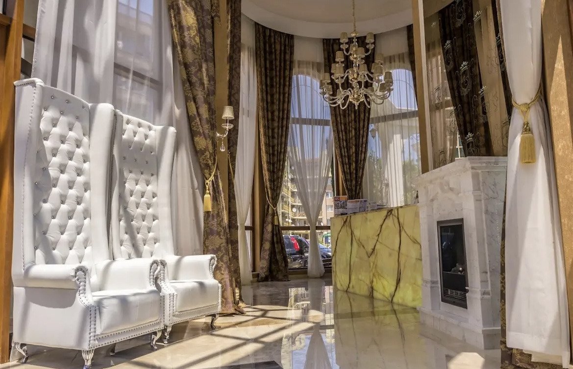 Двустаен апартамент в комплекс „Harmony Monte Carlo“ на Слънчев бряг