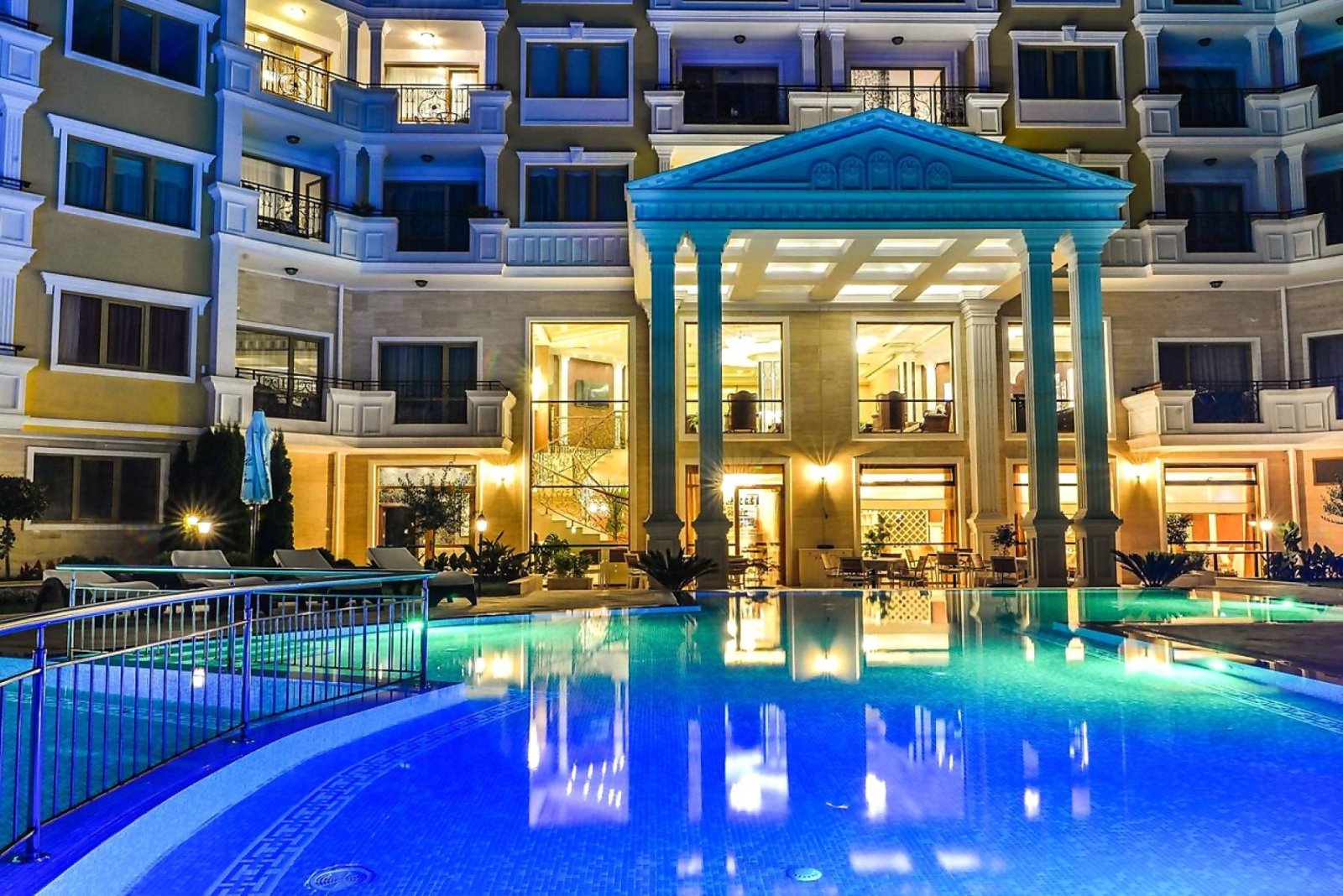 Апартамент във вилата Вила Флоренция