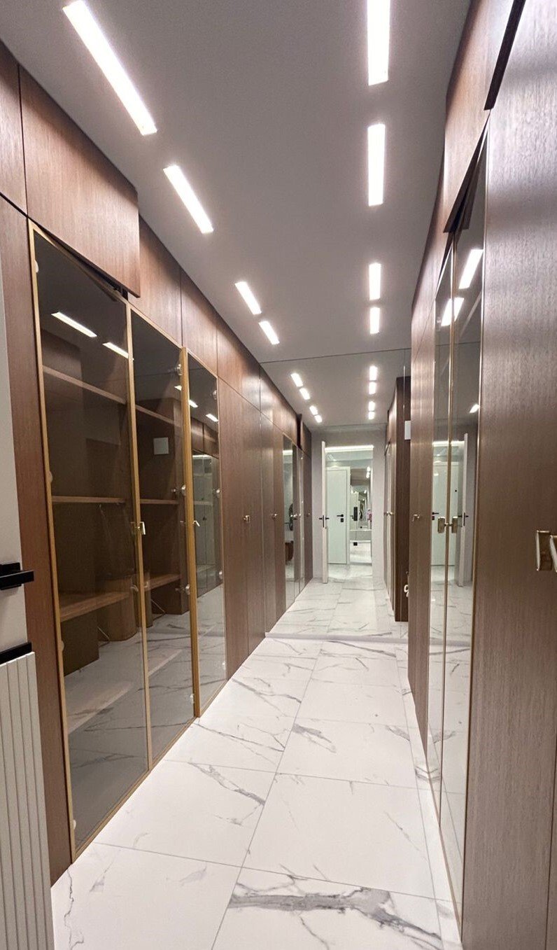 Луксозен апартамент директно на плажа в Несебър