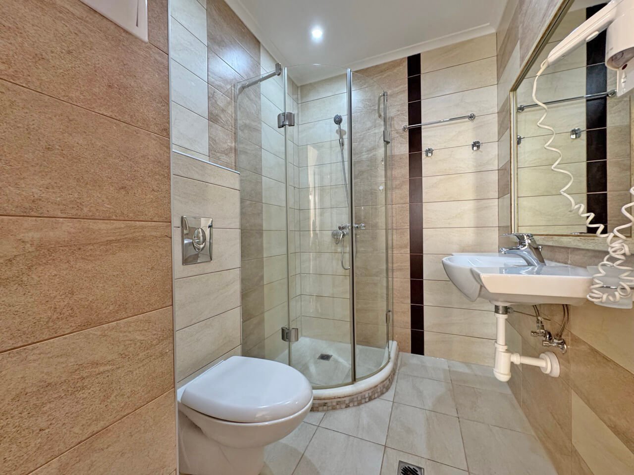 Двустаен апартамент в комплекса Камелот на Слънчев бряг