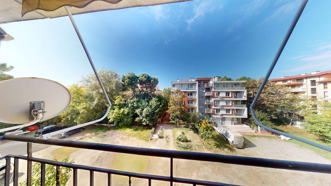 Двустаен апартамент в комплекс Avalon, Слънчев бряг, България