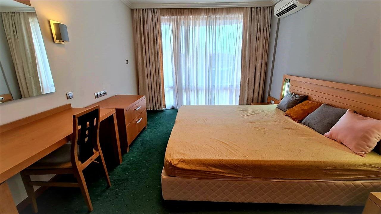 3-стаен апартамент в Емерад Резорт, България