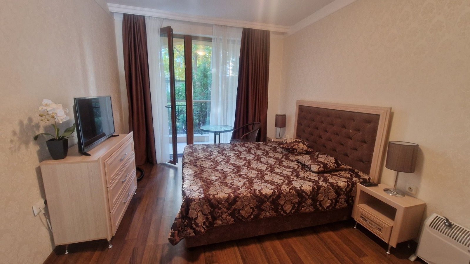 Двустаен апартамент в Harmony Suites 1, Слънчев бряг, България