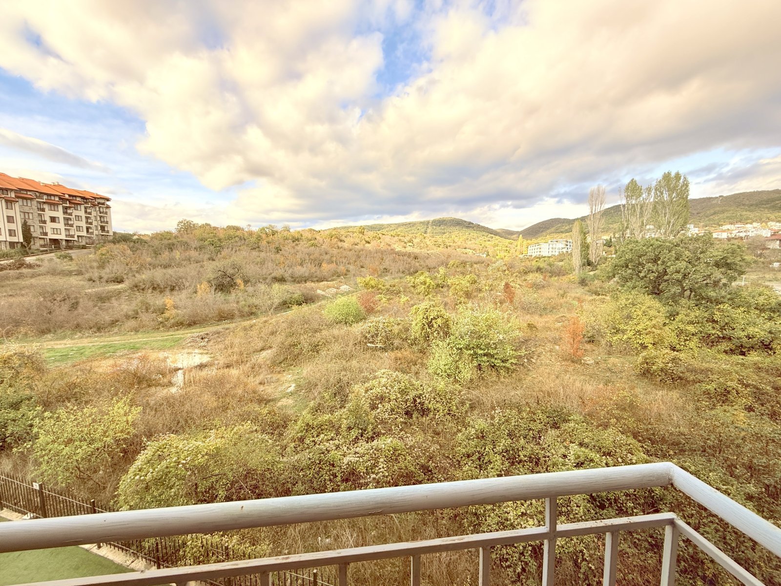 Апартамент 1+1 в комплекс Бъфало, Свети Влас, България