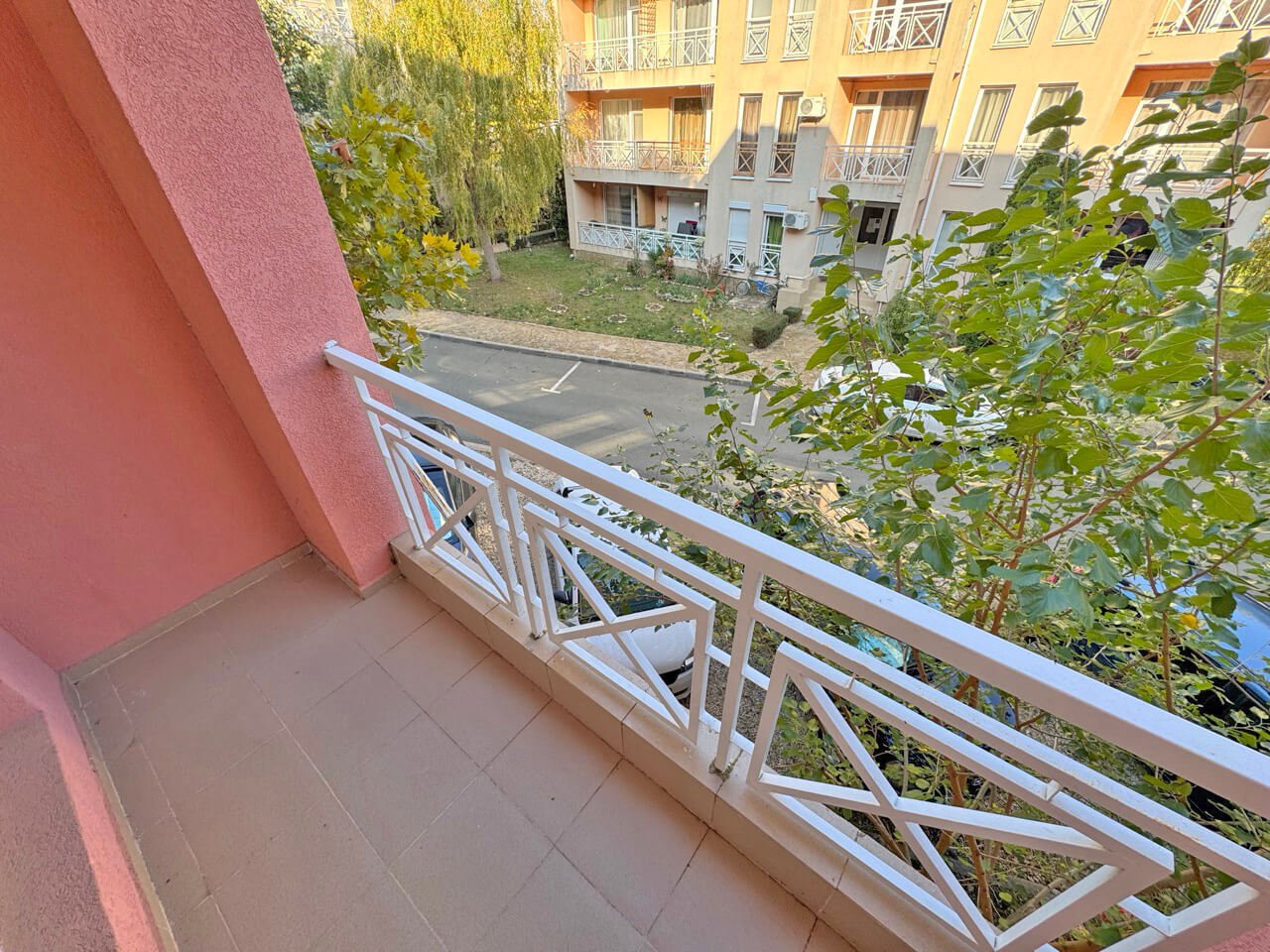 Двустаен апартамент в комплекс Sunny Day 6 на Свети Влас, България