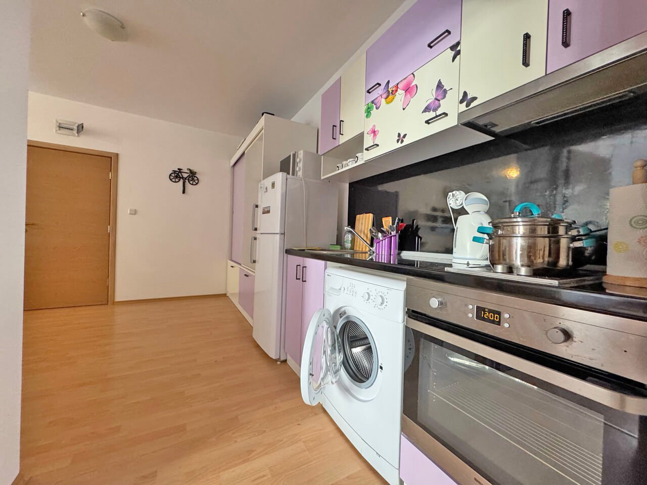 Двустаен апартамент в комплекс Sunny Day 6 на Свети Влас, България