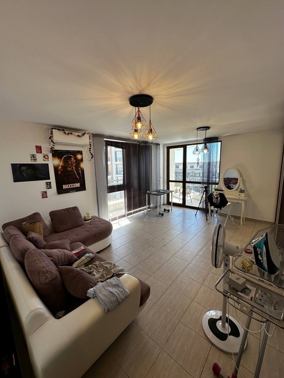 4-стайно жилище в комплекс Вила Калабрия с гледка към морето, Свети Влас, България