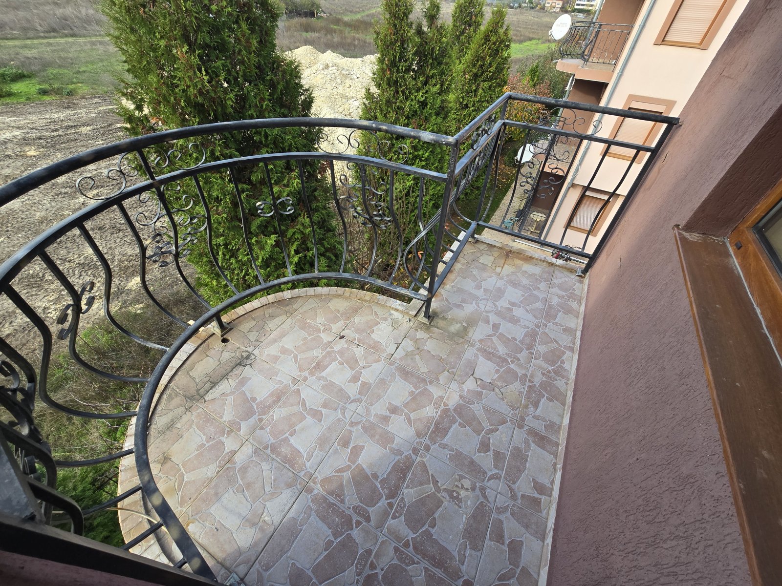 Двустаен апартамент в Елитония 2, Равда, България