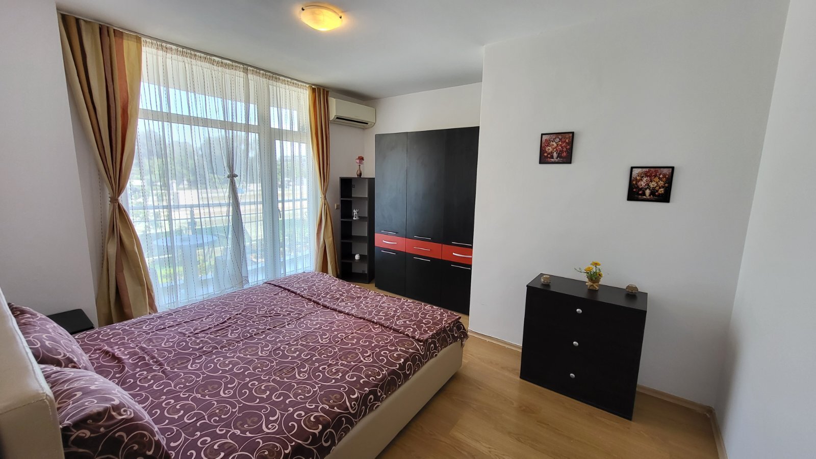 Тристаен апартамент в комплекс Глобал Вила Сънънстранд, България