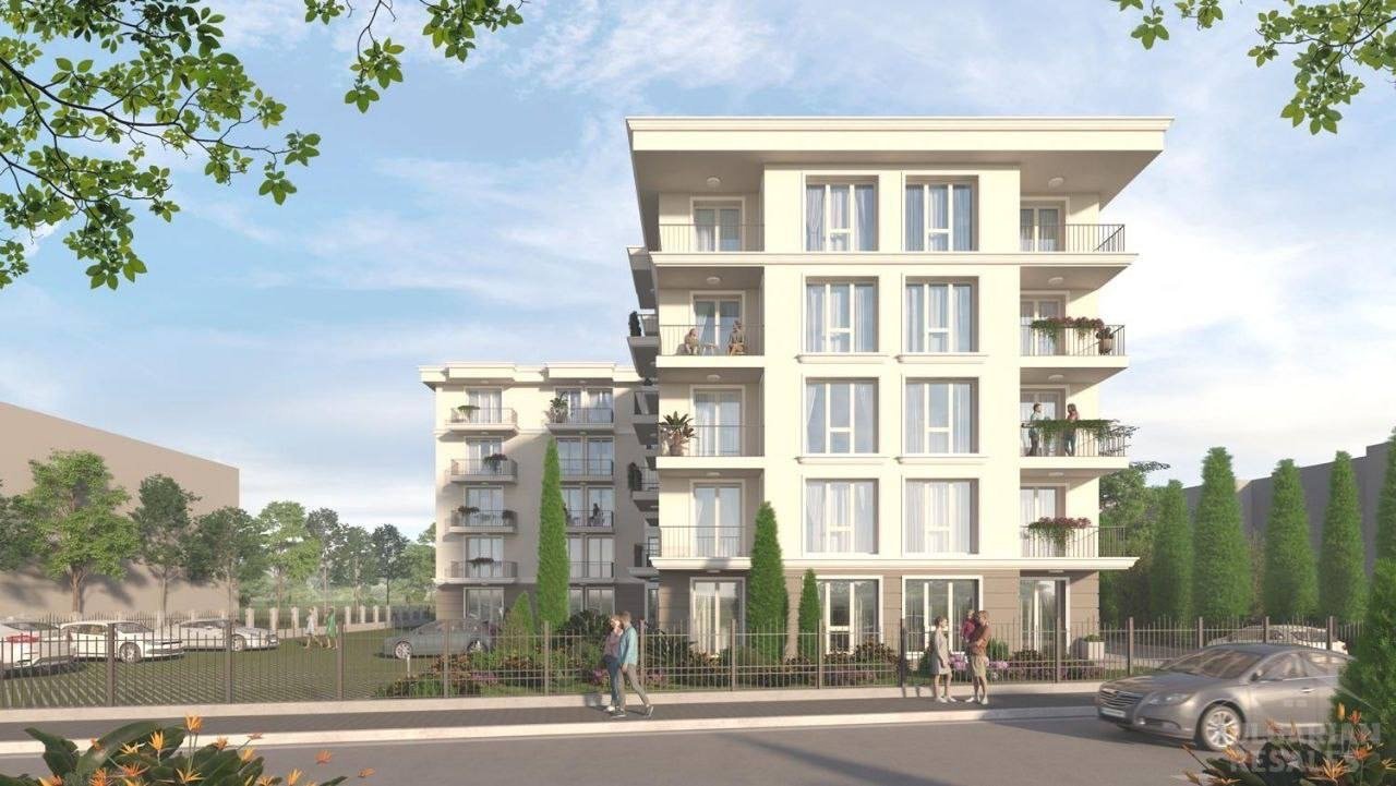 Ето превод на **немски**: **Студио в комплекс Lam Ep Gold без мебели в Несебър, България.**