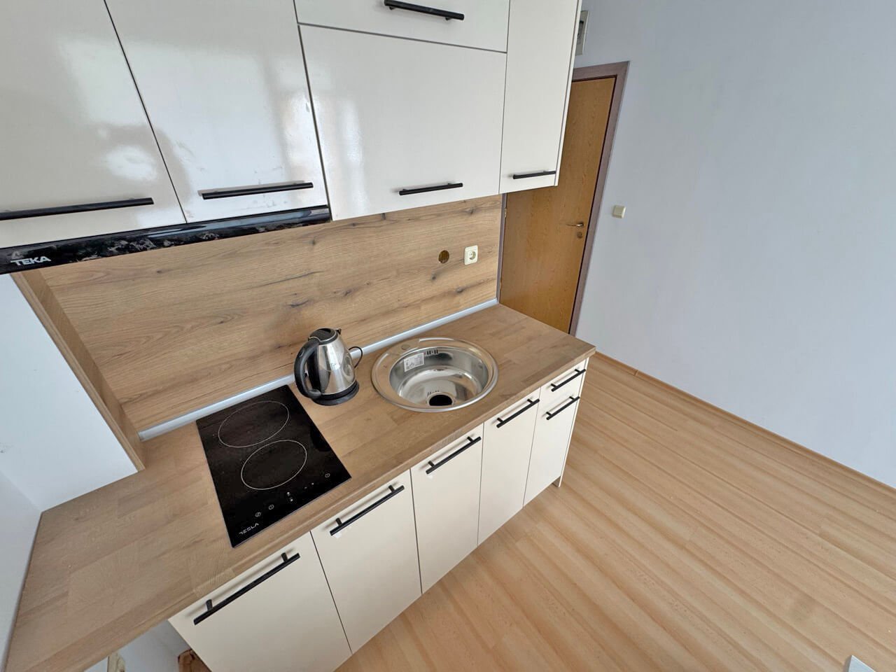 Студио апартамент в комплекс „Съни Дей 6“ на Слънчев бряг, България